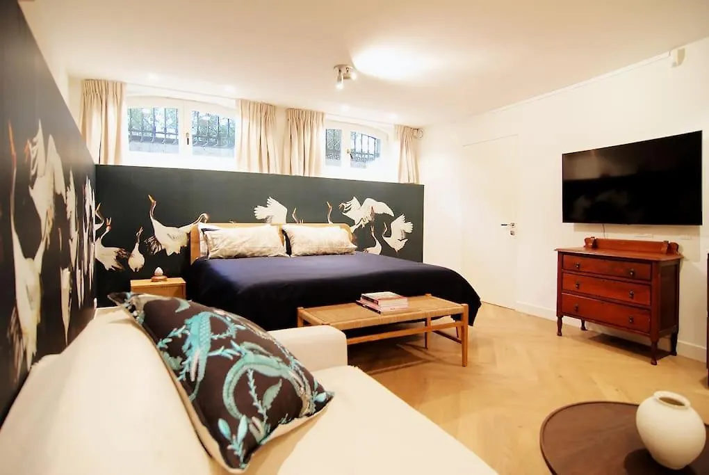 Spacious Suite At Park And Museum Amsterdam Apartment